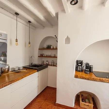 The Grand Mykonian Manor By μρs * Mykonos Town